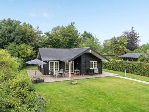 Zahrada ubytování Holiday Home Gotliebe - 750m from the sea by Interhome