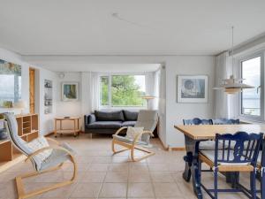 Posezení v ubytování Holiday Home Grumme - 30m to the inlet by Interhome