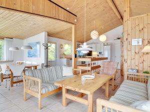 Posezení v ubytování Holiday Home Grumme - 30m to the inlet by Interhome + 17 fotografií