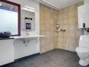 Koupelna v ubytování Holiday Home Merita - 1-1km from the sea by Interhome