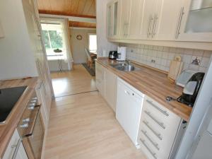Foto dalla galleria di Holiday Home Yari - 250m from the sea by Interhome a Køge