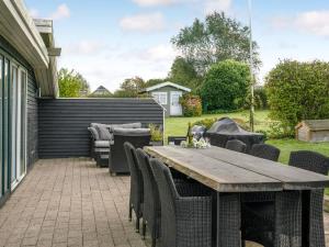 Zahrada ubytování Holiday Home Fita - 300m from the sea by Interhome