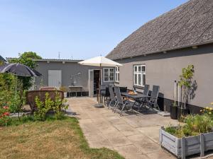 Zahrada ubytování Holiday Home Evje - 250m from the sea by Interhome