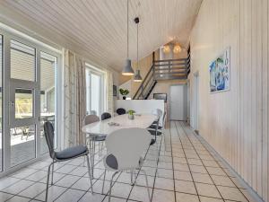 Fotografie z fotogalerie ubytování Holiday Home Faina - 100m from the sea by Interhome v destinaci Humble
