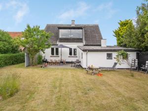 Zahrada ubytování Holiday Home Truels - 2km from the sea by Interhome
