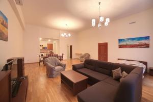 Istumisnurk majutusasutuses Slunecni Lazne Apartments