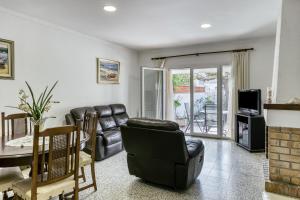 Posedenie v ubytovaní Casa Dalies