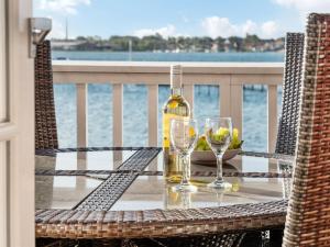 Pića u objektu Apartment Joar - 5m to the inlet by Interhome