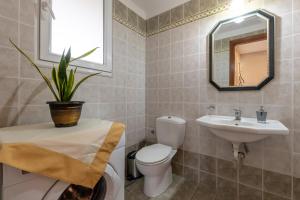 A bathroom at Alegria 3bd Villa