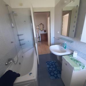 Salle de bains dans l'établissement appartamento dei pioppi