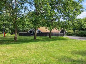 Zahrada ubytování Holiday Home Carlotta - 12km from the sea by Interhome