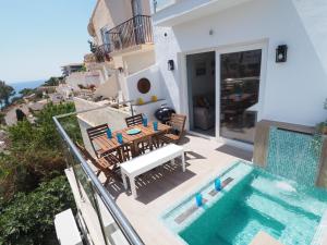 Bazén v ubytovaní Nerja Paradise Rentals - Villa Encanto alebo v jeho blízkosti