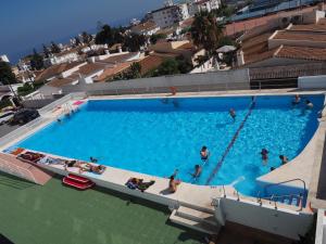 Bazén v ubytování Nerja Paradise Rentals - Morasol Apt 7 nebo v jeho okolí