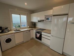 Kuchyň nebo kuchyňský kout v ubytování Nerja Paradise Rentals - Morasol Apt 7