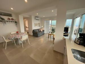 Posezení v ubytování Nerja Paradise Rentals - Morasol Apt 7
