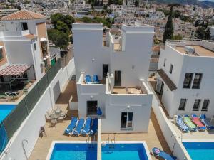 Bazén v ubytovaní Nerja Paradise Rentals - Villa Zafiro alebo v jeho blízkosti