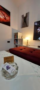 Televízia a/alebo spoločenská miestnosť v ubytovaní Apartman Perunika