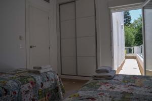 Posteľ alebo postele v izbe v ubytovaní Nerja Paradise Rentals - Villa Valeria