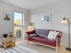 Posezení v ubytování Apartment Catalin - 10m from the sea by Interhome