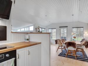 Fotografie z fotogalerie ubytování Holiday Home Kauno - 300m from the sea in NE Jutland by Interhome v destinaci Saeby