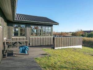 Zahrada ubytování Holiday Home Annabell - 150m from the sea by Interhome