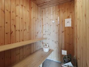 Koupelna v ubytování Holiday Home Flora - 150m from the sea by Interhome