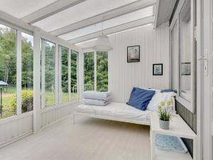 Zahrada ubytování Holiday Home Ane - 1-7km from the sea by Interhome
