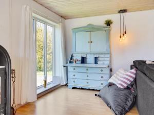 Posezení v ubytování Holiday Home Yorick - 1km from the sea by Interhome