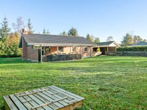 Zahrada ubytování Holiday Home Aurea - 1km from the sea by Interhome
