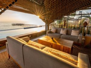 Posezení v ubytování Bamboo Zanzibar