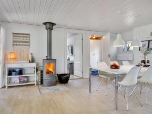 Fotografie z fotogalerie ubytování Holiday Home Svenger - 2km from the sea by Interhome v destinaci Hals