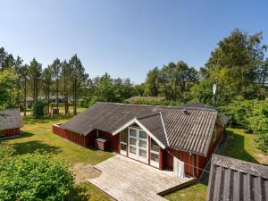 Zahrada ubytování Holiday Home Thurir - 4km from the sea by Interhome