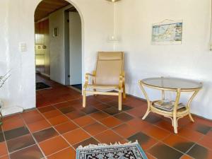 Posezení v ubytování Holiday Home Justine - 600m from the sea by Interhome + 12 fotografií