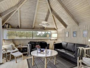 Posezení v ubytování Holiday Home Catarine - 1-1km from the sea by Interhome