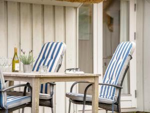 Nápoje v ubytování Holiday Home Catarine - 1-1km from the sea by Interhome