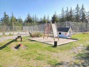 Herní místnost nebo prostor pro děti v ubytování Holiday Home Catarine - 1-1km from the sea by Interhome