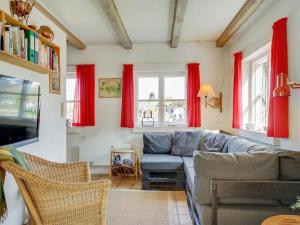 Posezení v ubytování Holiday Home Bianka - 200m from the sea by Interhome