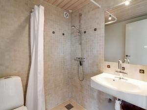 Koupelna v ubytování Holiday Home Preben - 500m from the sea by Interhome