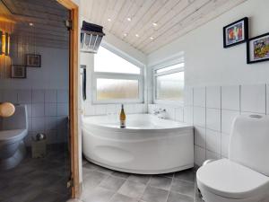Fotografie z fotogalerie ubytování Holiday Home Sjo - 800m from the sea in NW Jutland by Interhome v destinaci Hjorring