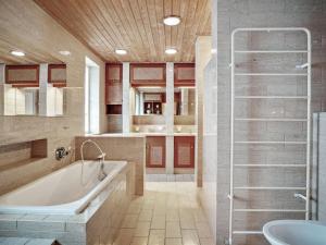 Koupelna v ubytování Holiday Home Ingwelde - 5km from the sea by Interhome + 14 fotografií