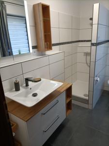 Ein Badezimmer in der Unterkunft Landhaus Dahlem