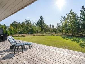 Zahrada ubytování Holiday Home Dorith - 100m from the sea by Interhome