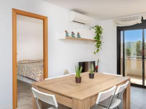 Fotografia z galérie ubytovania Apartment Riera by Interhome v destinácii Sant Antoni de Calonge