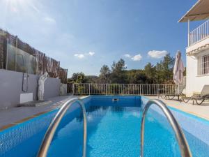 Holiday Home Villa Pedro by Interhome 내부 또는 인근 수영장