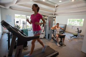 Fitness centrum a/nebo fitness zařízení v ubytování Camping Officiel Siblu Les Sables du Midi