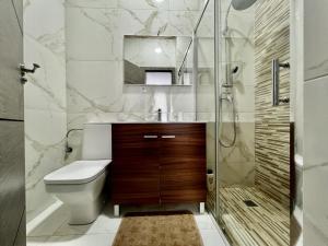 Koupelna v ubytování Plaza de Toros by United Renters