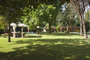 Zahrada ubytování Viktoria Palace Hotel
