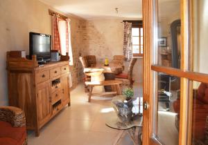 Photo de la galerie de l'établissement Le Paradis des Gourmands, de paix et de quiétude - Détente, sérénité et relaxation profonde !, à Saint-Jean-de-Côle