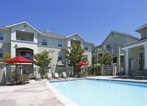 Πισίνα στο ή κοντά στο Santa Clara 2BR w WD Gym Pool nr highways SFO-507