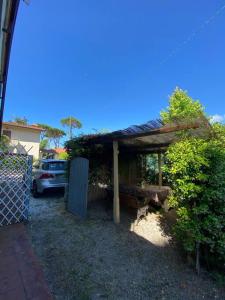 The building in which the holiday home is located